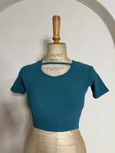 Load image into Gallery viewer, Kheper Active-Wear Set
