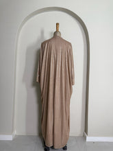 Load image into Gallery viewer, Shimmer Abaya
