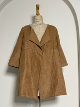 Load image into Gallery viewer, Suede Open Front Swing Coat
