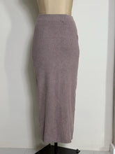 Load image into Gallery viewer, Ribbed Knit Column Skirt
