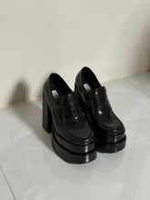 Load image into Gallery viewer, Steve Madden Catelyn
