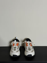 Load image into Gallery viewer, Steve Madden Sneakers
