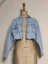 Load image into Gallery viewer, Cropped Light Wash Raw Hem Denim Jacket
