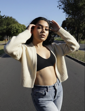 Load image into Gallery viewer, Chunky Cream Cropped Knit Cardigan
