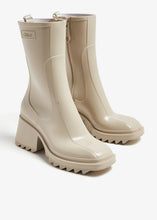 Load image into Gallery viewer, Chloe Dupe Boots

